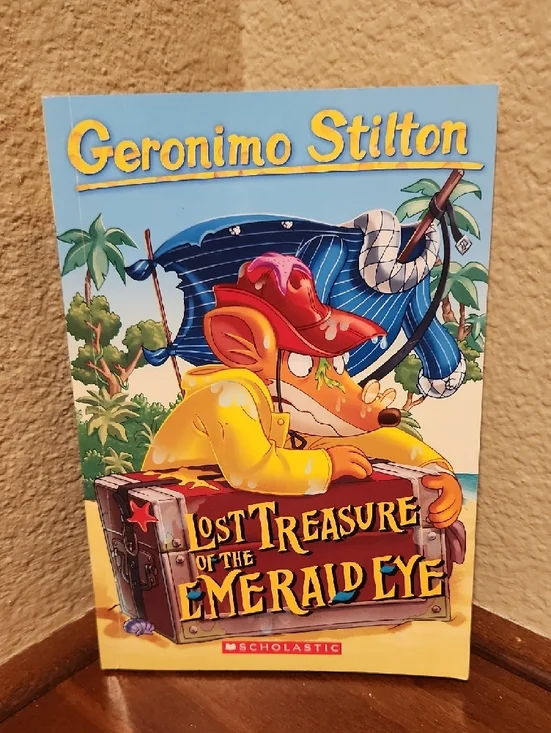 Geronimo Stilton Set Of 4 Books - Picture 8 of 9